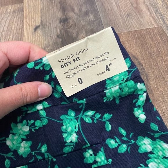 NWT J. Crew 4" Printed Stretch Chino Short Size 0 - Picture 8 of 9